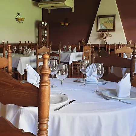 El Camino Almonaster *