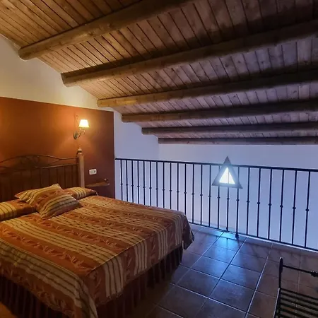 El Camino Almonaster